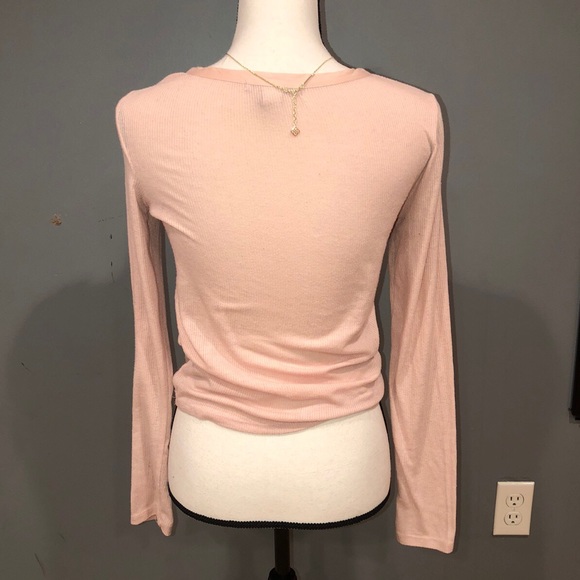 𝐏𝐈𝐍𝐊 𝐋𝐎𝐍𝐆 𝐒𝐋𝐄𝐄𝐕𝐄 𝐂𝐑𝐎𝐏 𝐓𝐎𝐏 - Picture 2 of 6